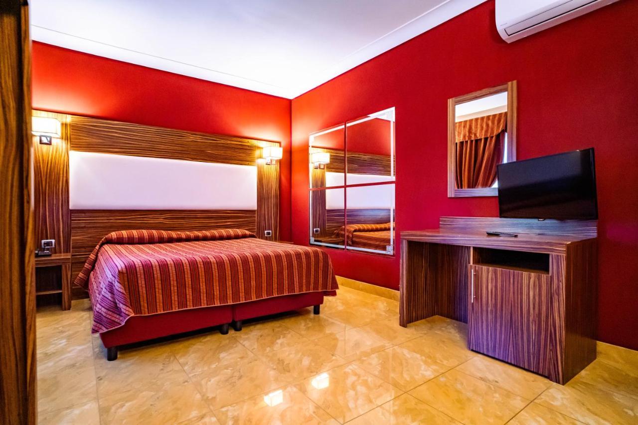 ג'וליאנו אין קאמפאניה Marcantonio Hotel מראה חיצוני תמונה